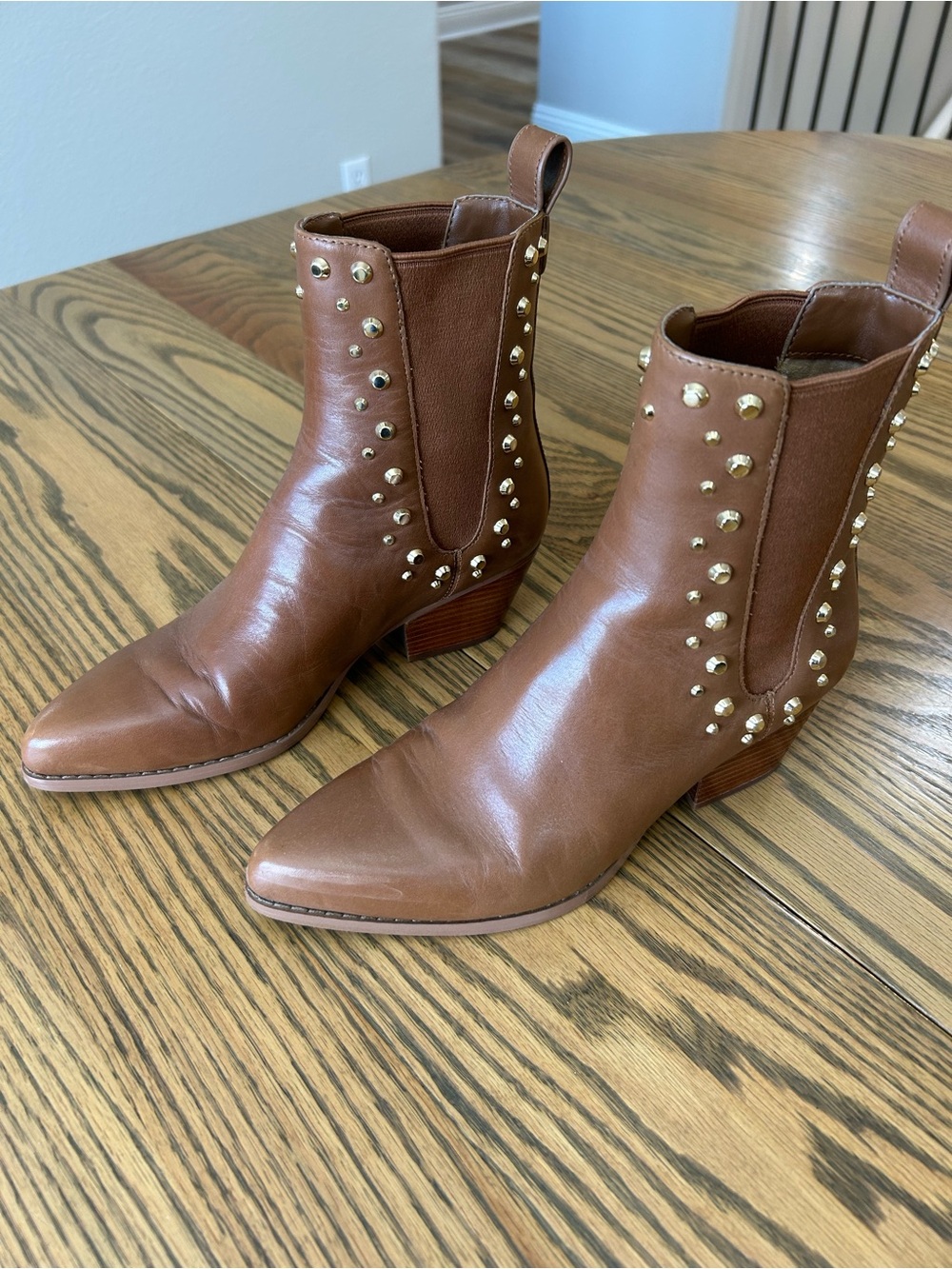 MICHAEL Michael Kors Brown Leather Studded Ankle Boots, size 6.5
